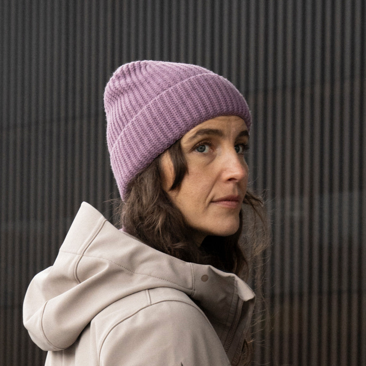 Hela Beanie — Cocoa Brown