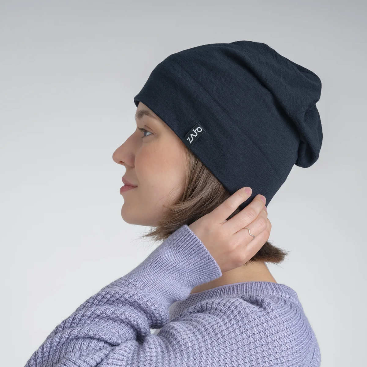 Hejma Merino Slouchy Beanie — Grape Mauve